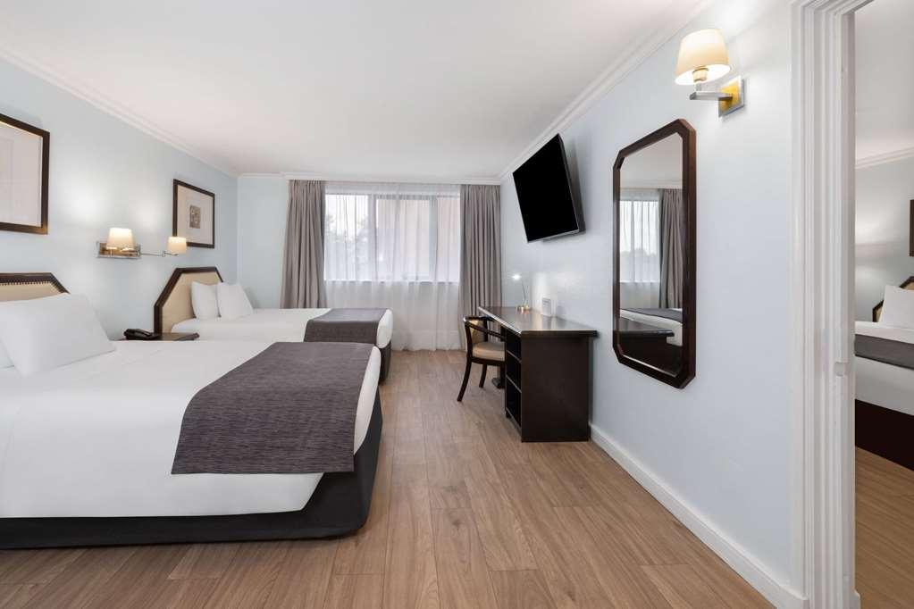 Wyndham Garden Santiago Hotel ห้อง รูปภาพ